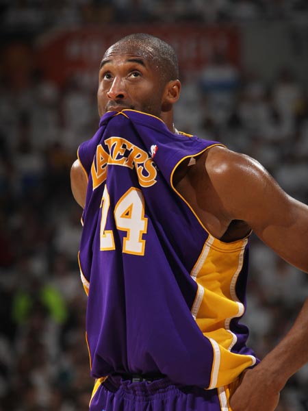 而莱万正是 而莱万正是